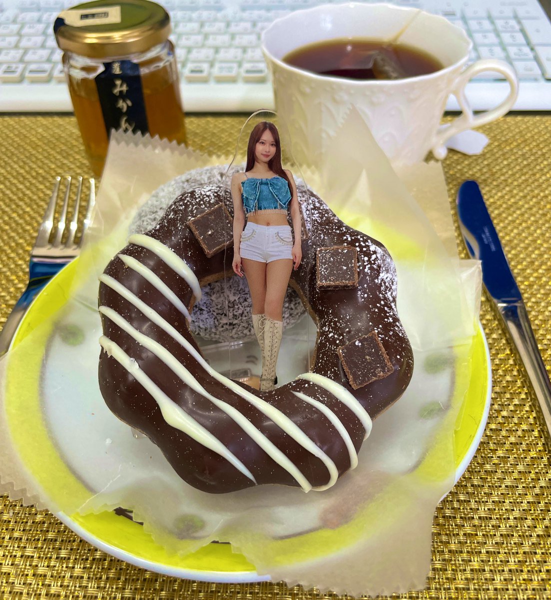 冬限定、ポン・デ・マイちゃん☃️
あ、間違えた。
きみ・と・リング？あれ？これも違う💦
いけない、いけない🤭
#大野真依　#ミスタードーナツ🍩