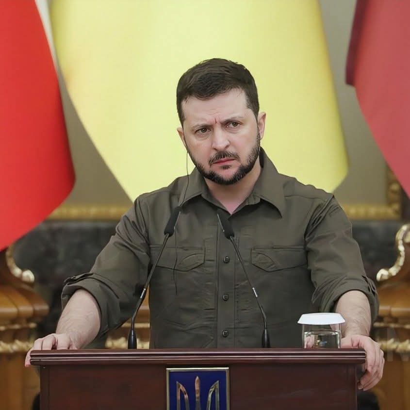 Would you support President 🇺🇦 Zelensky receiving the Nobel Peace Prize?

YES or NO?