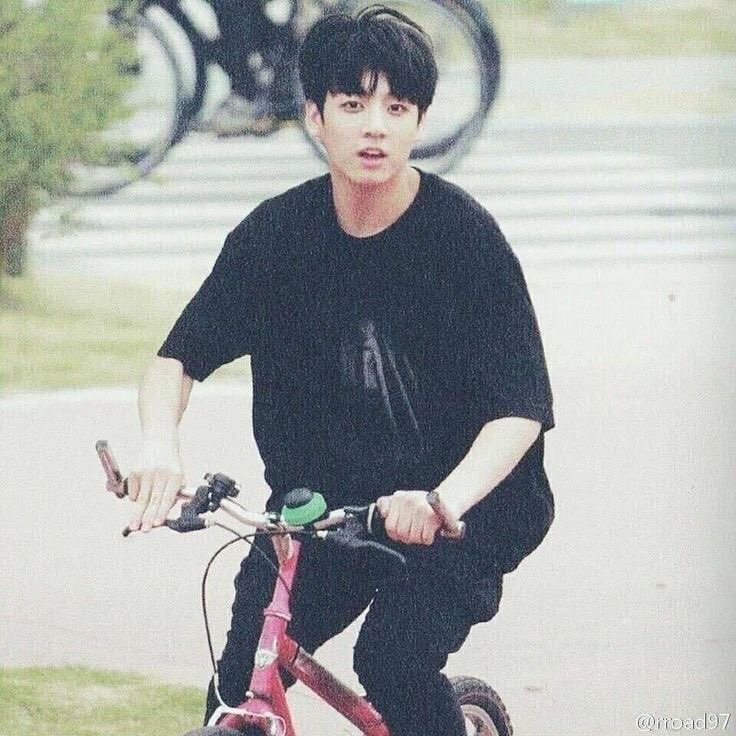 kleephrodite's tweet image. he                                                         grew