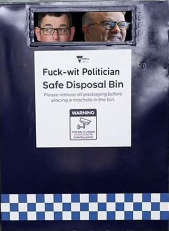 Mez_Of_Oz's tweet image. Aren’t you on your sham honeymoon 🤡🤡🤡🙄🤦🏻‍♀️