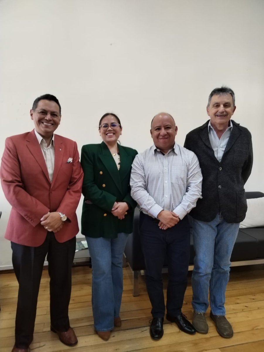 📄🚛 La CEET participó en la mesa convocada por la Secretaría de Movilidad del Municipio de Quito, para la revisión de los requisitos y normativa que deben cumplir las empresas de carga pesada para circular sin restricción en la Av. Simón Bolívar y la Ruta Viva, reprogramada para