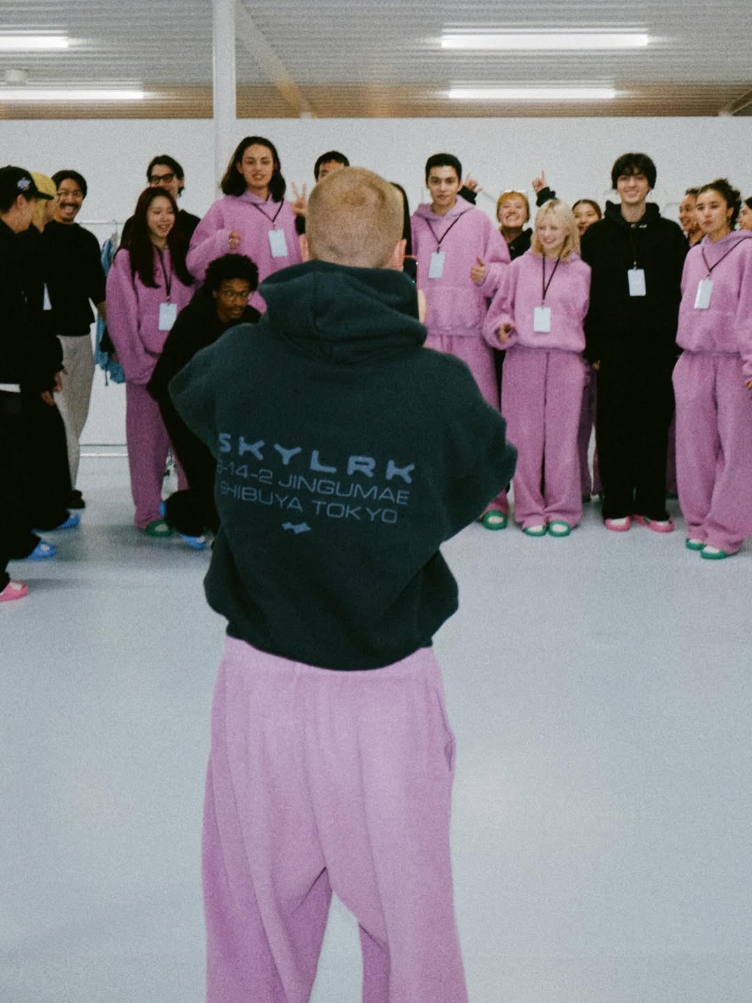 SKYLRK スカイラーク Tokyo pop up 数量限定品 Lサイズ SKYLRK