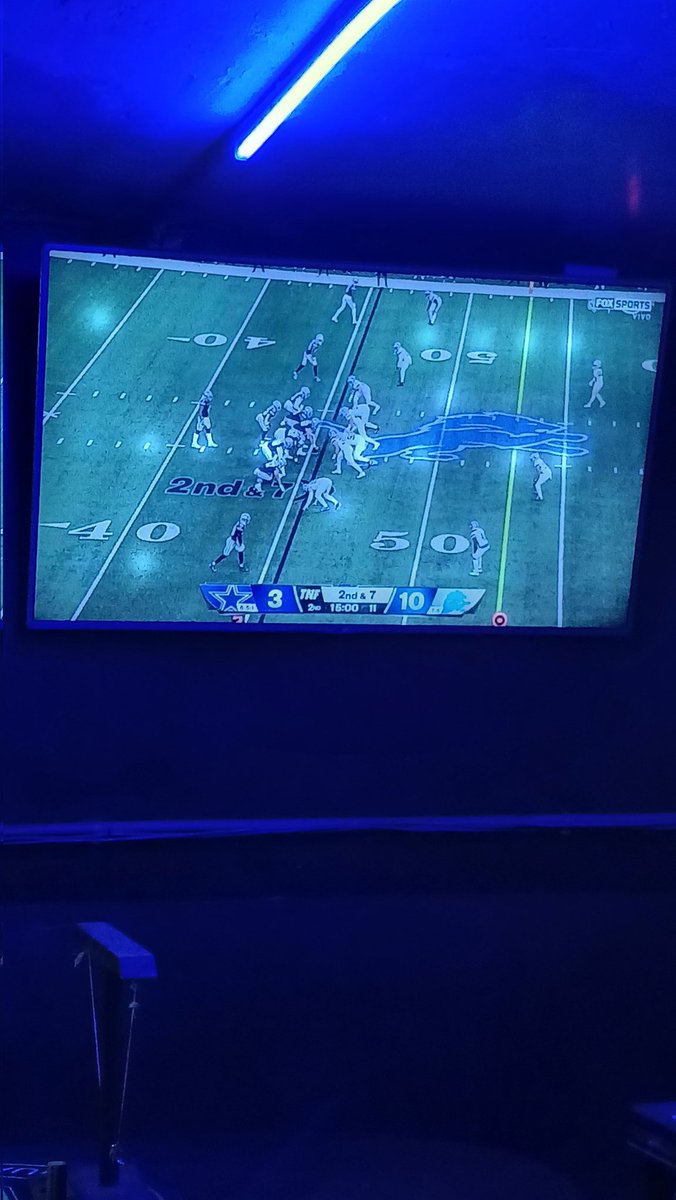 EzeqielMO's tweet photo. Aqui viendo si sale en @FOXImpactoNFL desde Tijuana https://t.co/rkgUKYiwHH