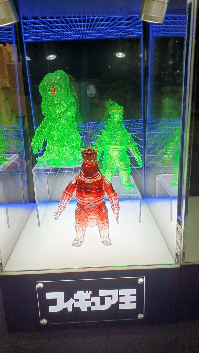 フィギュア王 x CCP メカゴジラ クリア グリーン 50個限定 ワンフェス 東京コミコン2025 の会場販売アイテムは #CCPJAPAN のミドルサイズ