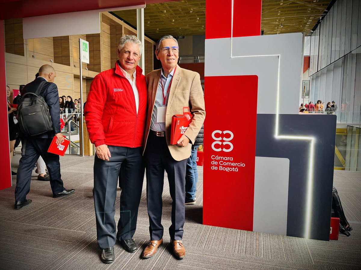 El “Eco del Legado” es el lema con el que la Cámara de Comercio de Bogotá enaltece la labor de cientos de empresarios que con su trabajo, valentía y constancia generan inspiración, crean empleo y construyen futuro.