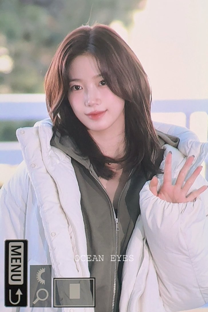 OCEAN EYES tweet media