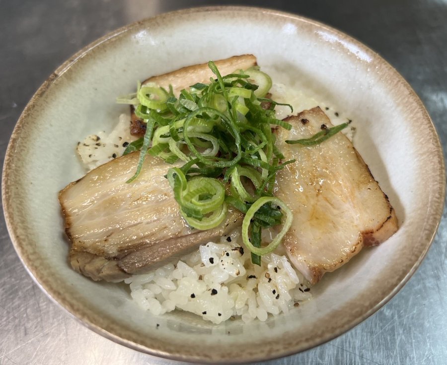 \[V}KWwRXfBAhbgR!!x:ŐV𐏎XV!!