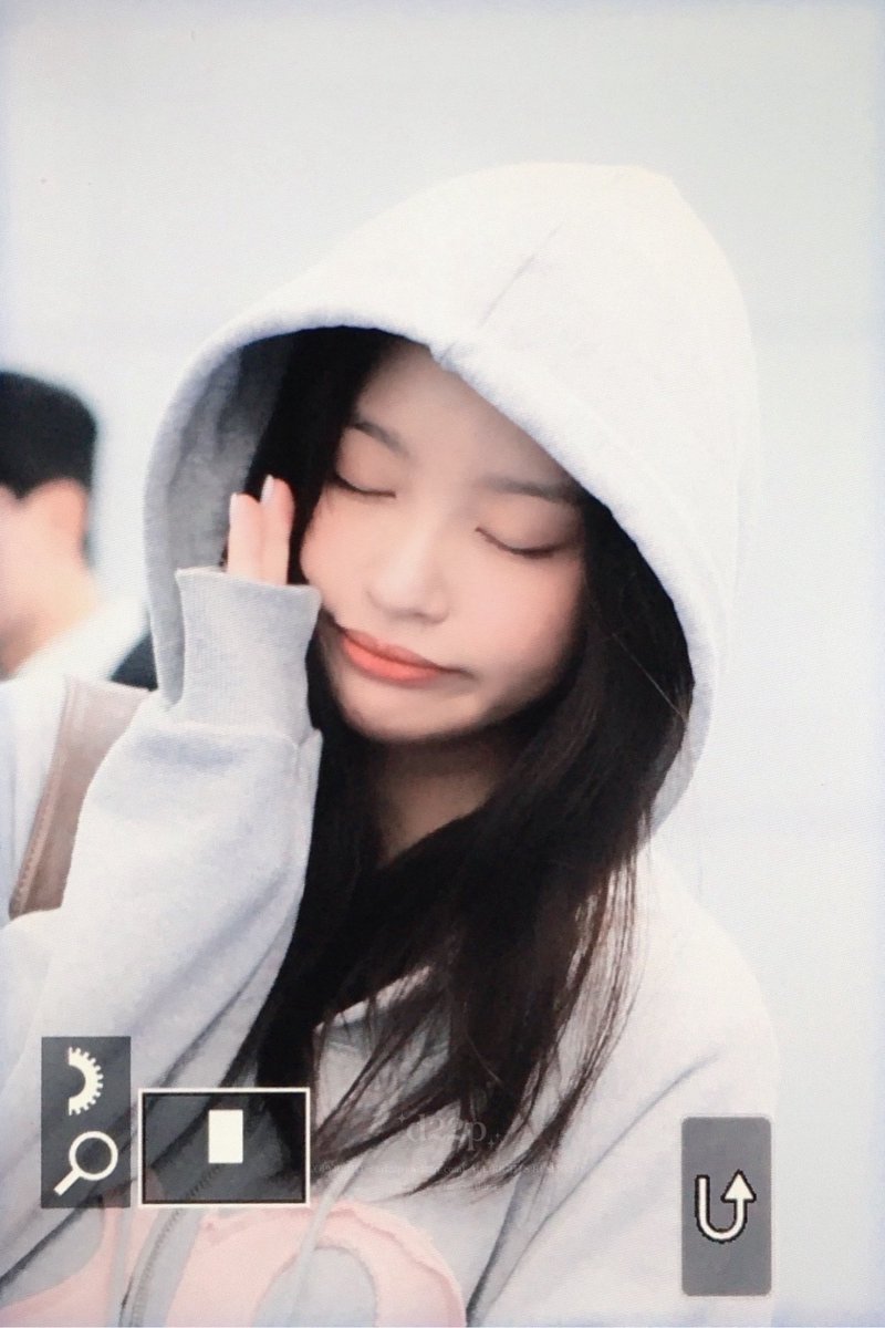 𝐝𝟐𝟐𝐩 tweet media