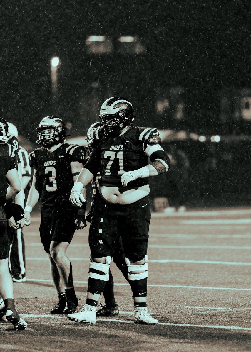 _craig_brody_'s tweet image. Check out my full Junior season film!!

🟡Brody Craig
🟡Class of 2027
🟡OL
🟡6’5 300lbs
🟡Mid year Grad
🟡First team all-region
🟡RB ran for 1,972 yds
🟡0 sacks allowed

@ChiefsRecruits @Velocity_FB @KingNick66 @Velocity_LS 
@Andy_Villamarzo @CharlesPower…