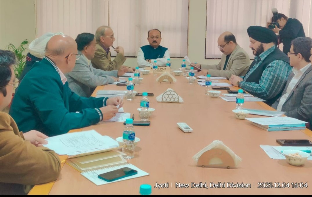 DPC_Delhi's tweet photo. Governing Body of Delhi Productivity Council (DPC) discussed for the new activities with it's Patron Sh. Ashish Sood, Hon'ble Minister for Home, Education &amp; Power, GNCTD, yesterday.
@ashishsood_bjp @gupta_rekha @NPC_INDIA_GOV @Lub_delhi @SAMPATTOSHNIWAL @Viru19641 https://t.co/1sgBP1tqVt