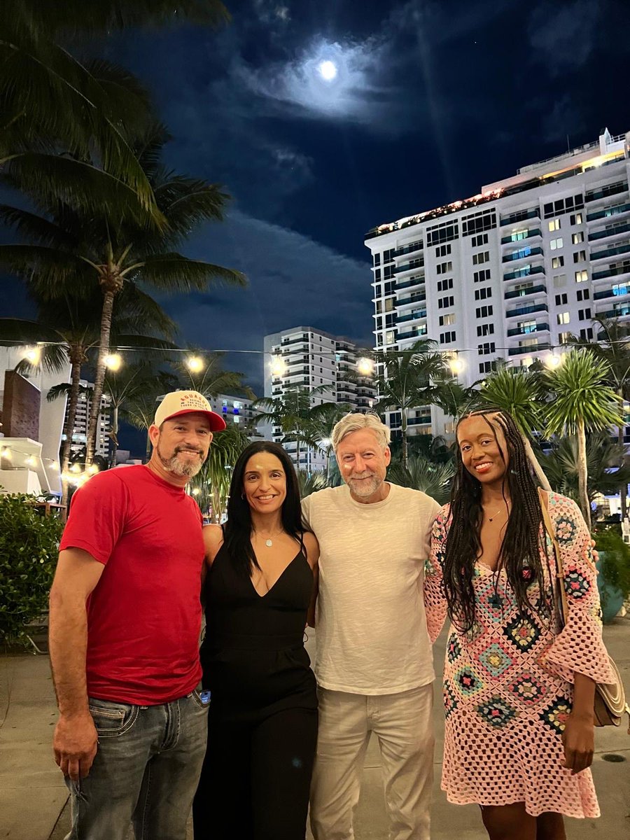 DomBaker - NFTNYC Artist 2025 tweet media