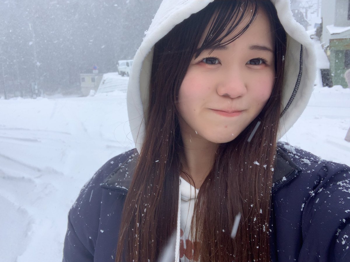 _ma_ho22's tweet photo. おはようございます！
今日も朝雪降ってたー❄️
最終日なので試験が終わったら大阪に帰ります！！
#渡辺高等学院 #LJK #アイドルになりたい https://t.co/Q4vbdrm3qz