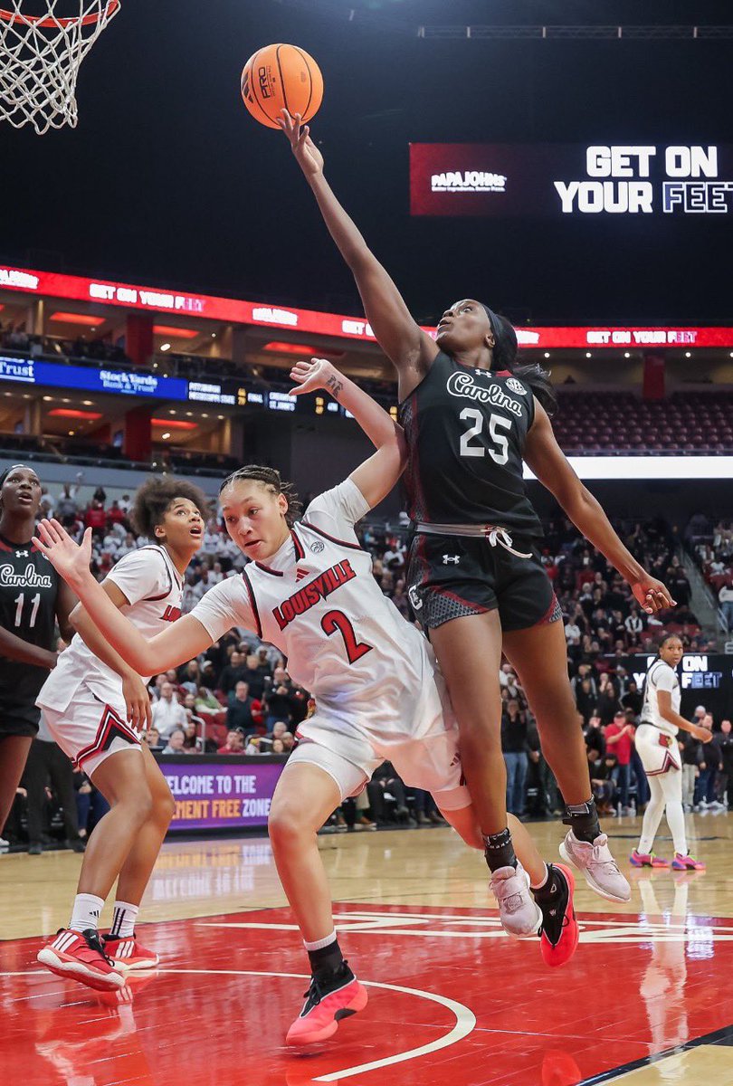 trendyhoopstars's tweet photo. When the moment tightened, Raven Johnson rose to it. No. 3 South Carolina trailed by five on the road, facing a ranked Louisville team and a crowd of more than 10,000 that could feel an upset coming. Over the final four minutes, Johnson’s composure took over the game.

She either scored or assisted on 8 of the Gamecocks’ last 11 points—first dropping the go-ahead assist, then slicing in for a layup that felt like it might seal it.

Johnson closed with 11 points, 8 assists, and only one turnover. After tonight, she moves up to fifth in the country in assist-to-turnover ratio, and her play down the stretch showed exactly why. ✨