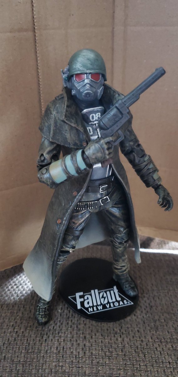 d:三＼('ω' )／;三b＾)／ (@blueD1) / Posts / X