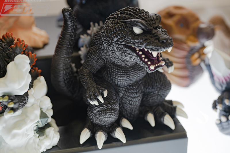 クレーンゲーム用景品 東宝怪獣シリーズ 鎮座獣 EX ゴジラ (2001) 東宝