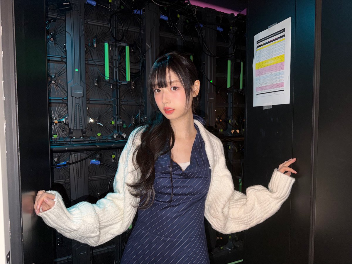 【#KIMDOAH】

BIRTHDAY LIVE 🎂💕 温かい声援と楽しい雰囲気の中、無事に開催されました。 皆様✨からたくさんお祝いしていただき ドアちゃん🍒もとても幸せな1日を過ごすことができました。
心よりありがとうございます🩷 今後も歌にドラマに活躍するドアちゃんの応援をよろしくお願いします！