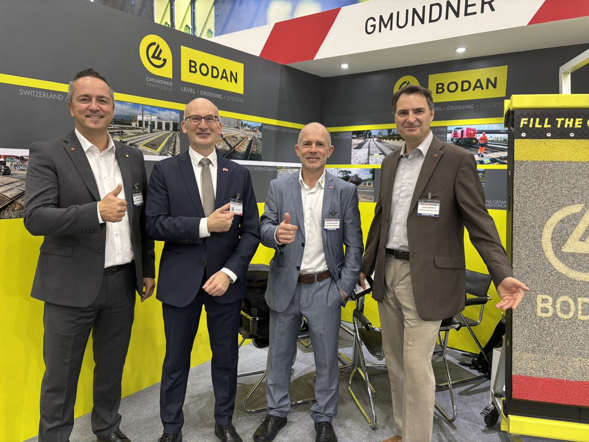 Gerhard Eisl tweet media