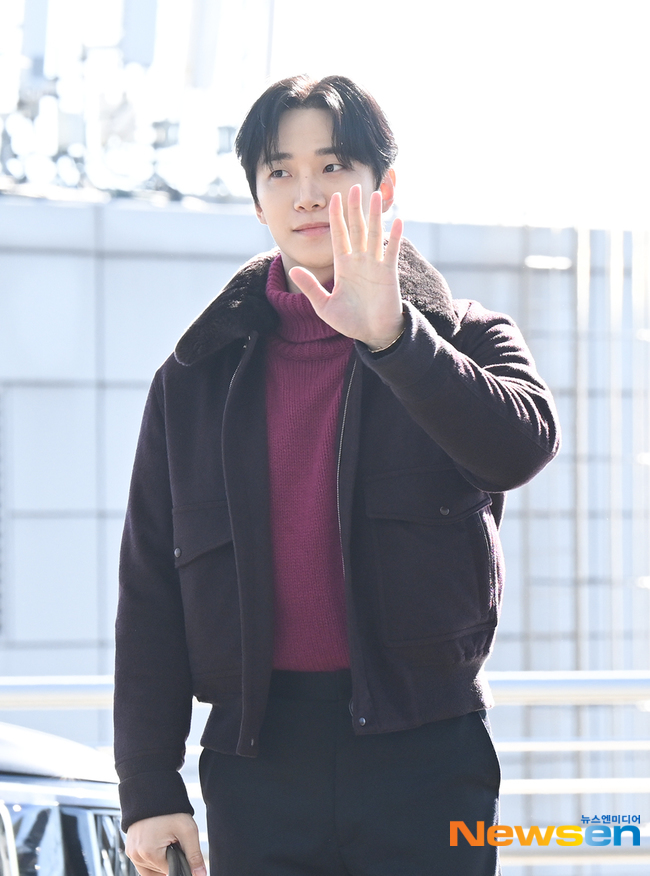 PHOTO】2PM ジュノ「Asia Artist Awards 2025」のため台湾へ出国（動画