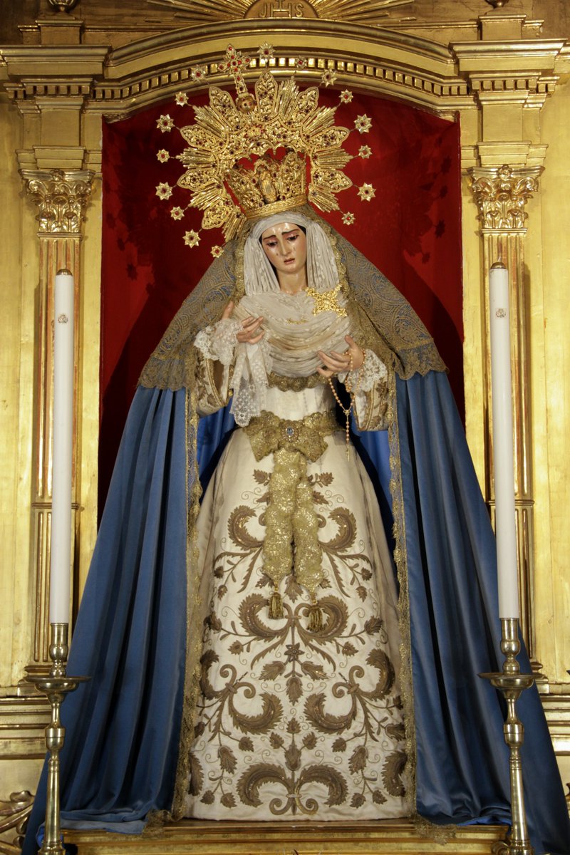 Hermandad de la Sagrada Lanzada tweet media