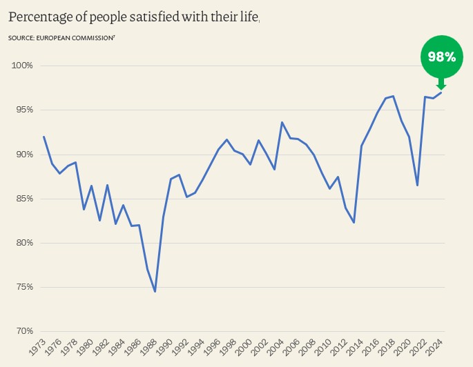 Mark Henry tweet media