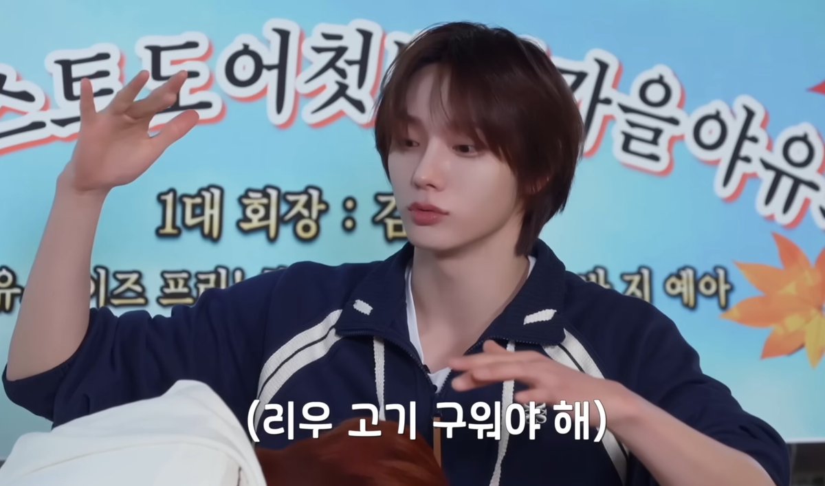 성사연애
박ㅅㅎ 짝사랑하는 이유

박ㅅㅎ랑 나란히 같이 걷다가
한겨울인데도 그냥 괜히 수작 부리고 싶어서
아무 소리도 안 났는데

 - 꺅 벌레!!;
이러고 박ㅅㅎ 품에 폭♡ 안겼을 때

야 ㅋㅋㅋ 이 날씨에 뭔 벌레야?

- 아 진짜야ㅠ 벌레 있는 거 같아…

박ㅅㅎ 옷자락 꾹 쥐고 더 꽉 안기면