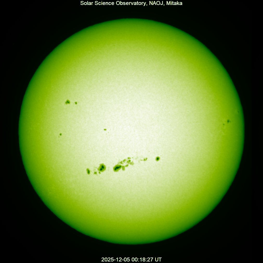 本日の太陽】2025-12-05の太陽黒点 北半球g=3,f=6,R=36 南半球g=4,f=28