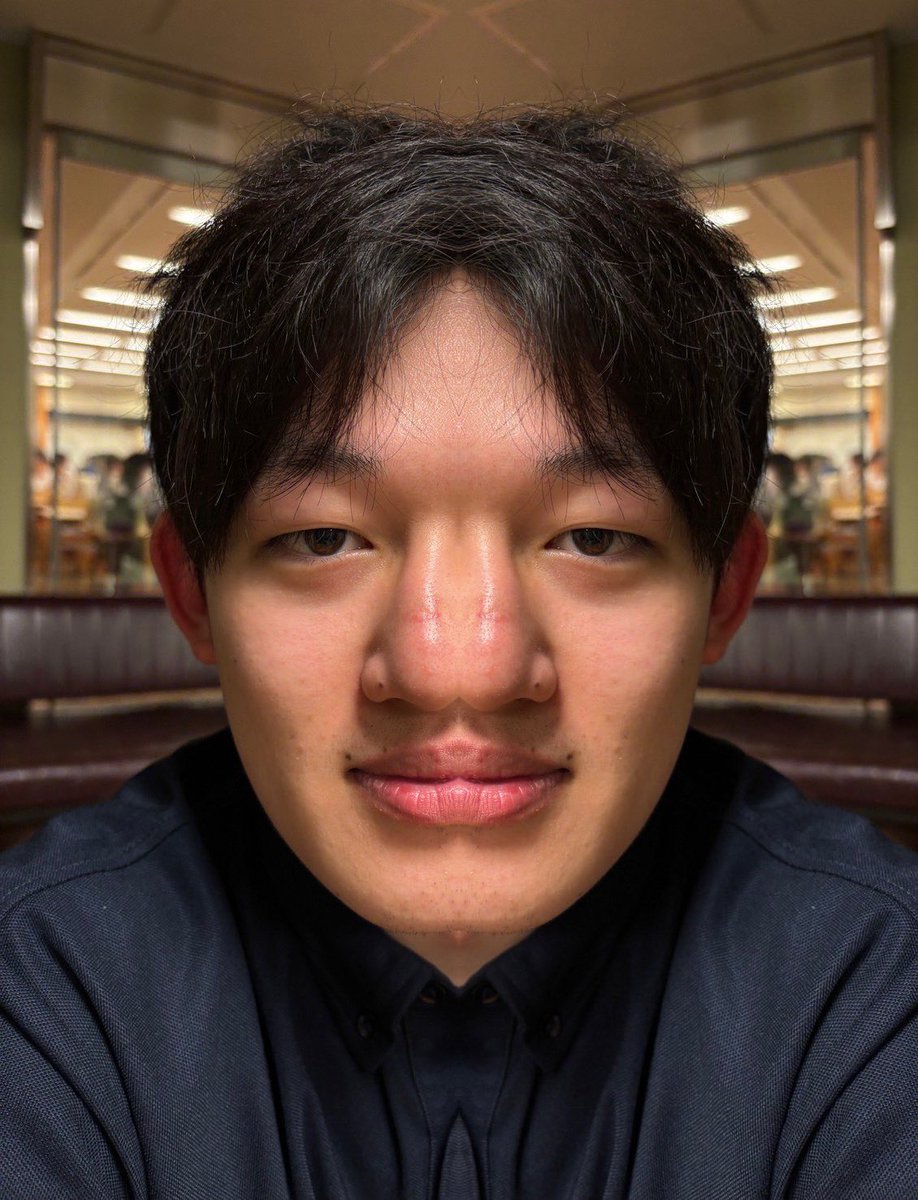 たけのいろで『感謝』を学んだ
たけのいろで『絆』を学んだ
たけのいろで『信頼』を学んだ

……

……カズヤハ アイツノ 
『笑顔』ヲ奪ッタ…！

▶︎たたかう
▷にげる