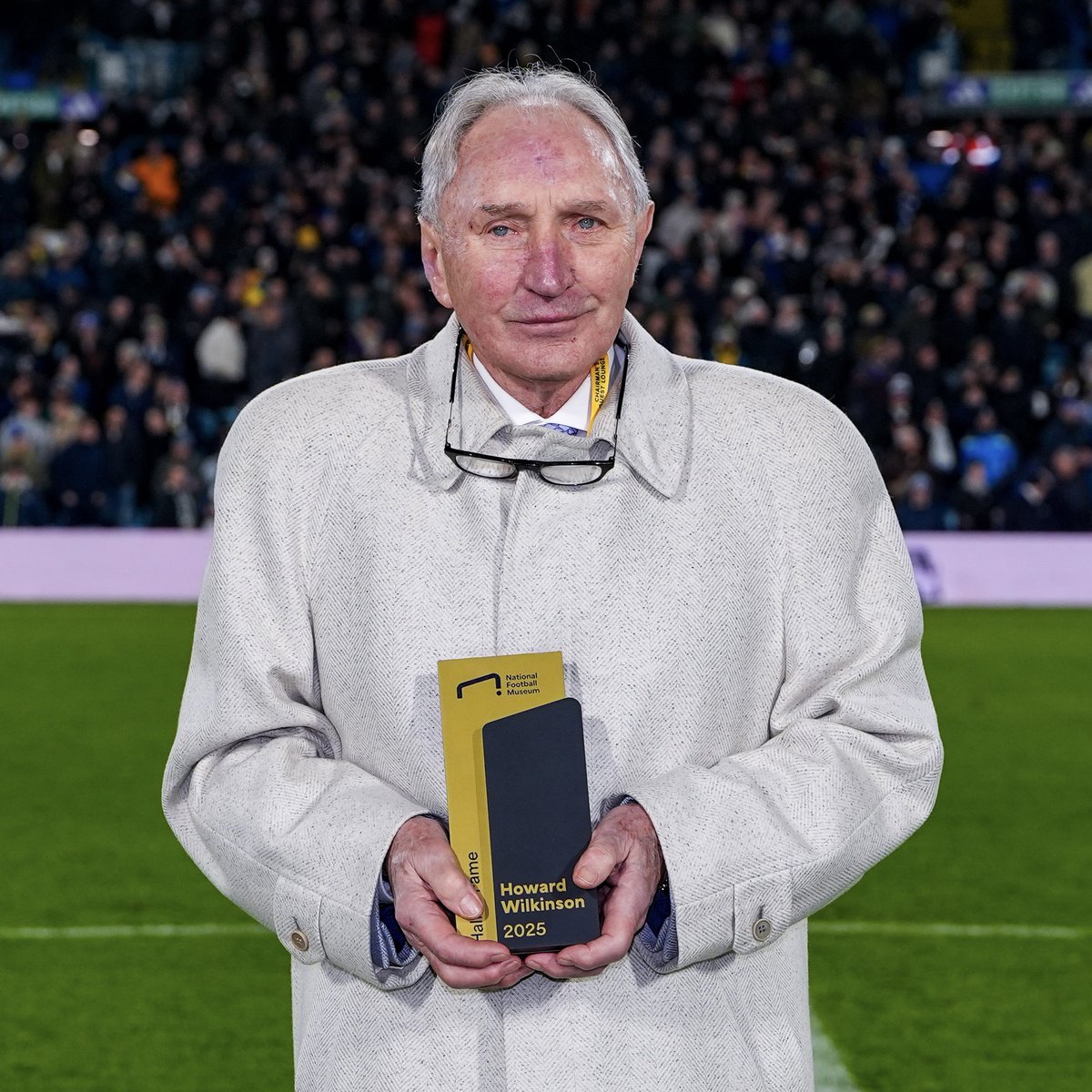 🏆 Thoroughly deserved, #LUFC legend Howard Wilkinson OBE was the latest inductee into the <a href="/FootballMuseum/">Nat. Football Museum</a>’s Hall of Fame on Wednesday night at Elland Road