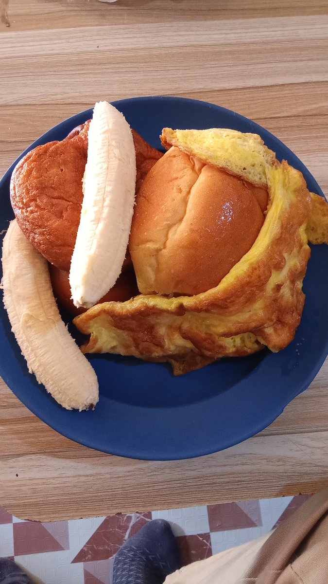 My breakfast, looks yummy 🤤😋.