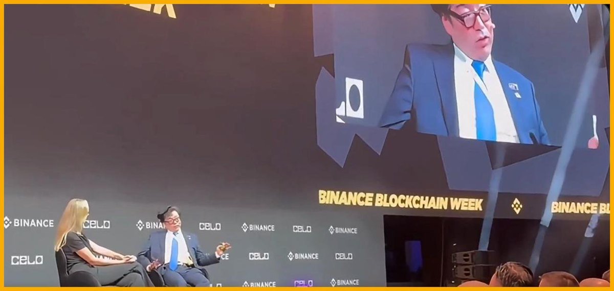 trinhttth77's tweet photo. Tom Lee tại Binance Blockchain Week nói:
- Không còn chu kỳ bốn năm cho BTC. 🤪 https://t.co/VLuL5k107E