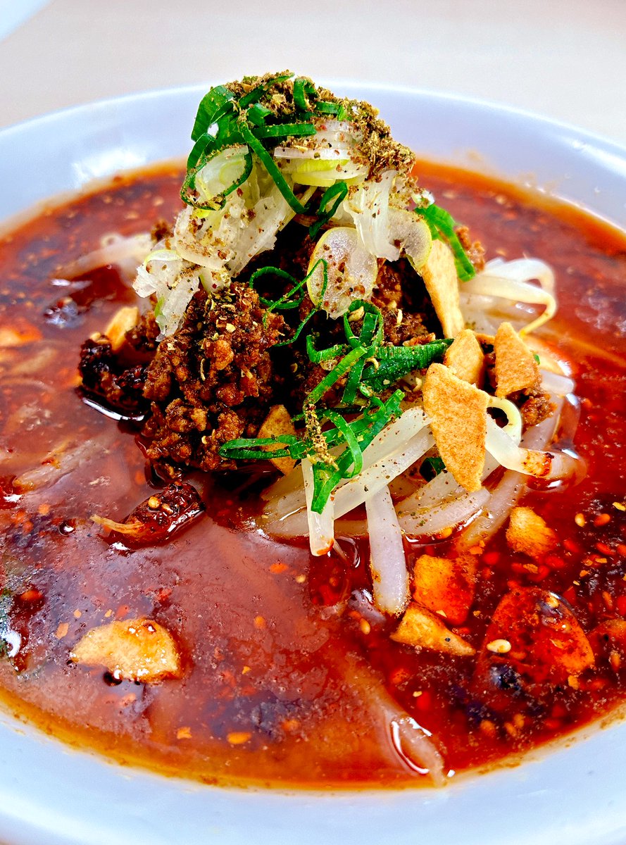 このルックス✨裏切りません😎

今日の17時からスタート❗️
明日以降は終日のご提供です🍜🌶️

#中華辛味噌らーめん
#江戸甘味噌らーめん