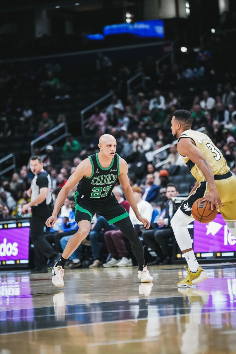 celtics's tweet photo. Jordan Walsh tonight:

22 PTS (career high)
7 REB
3 AST
2 STL
1 BLK
8/8 FGM
1/1 3PM https://t.co/qKWwY7XlCJ