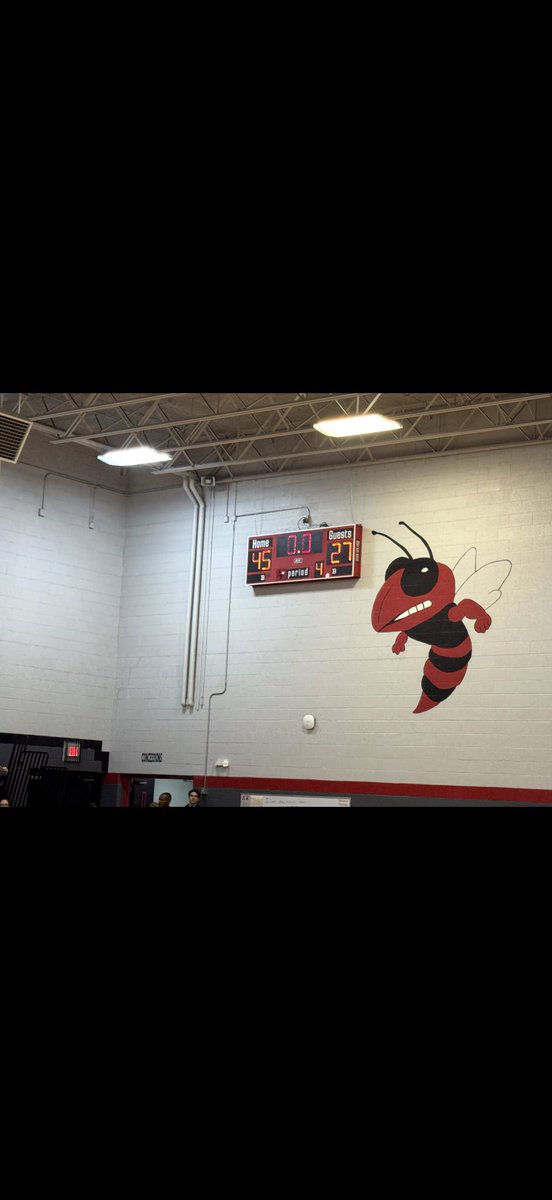 MiddleCrystal's tweet image. Both teams starting season off with wins. Conference opponents wins. Brick by Brick. Proud of these boys.