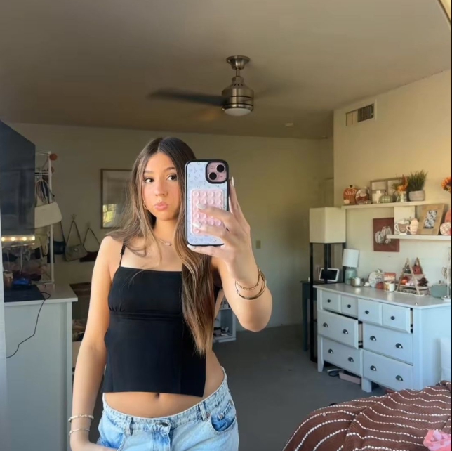 bopsinaction's tweet photo. u said I'm cute? dm for moree #bop #cumtribute #bops #cocktribute #wankchat #horny #curvy https://t.co/JTUAvgBlXL