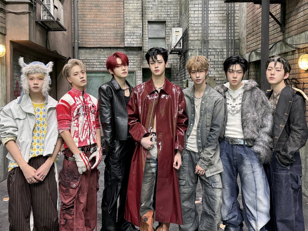 CLOSEYOUREYES ヨジュン　5/31 ツーショ ツーショット 𝘾𝙇𝙊𝙎𝙀𝙔𝙊𝙐𝙍𝙀𝙔𝙀𝙎