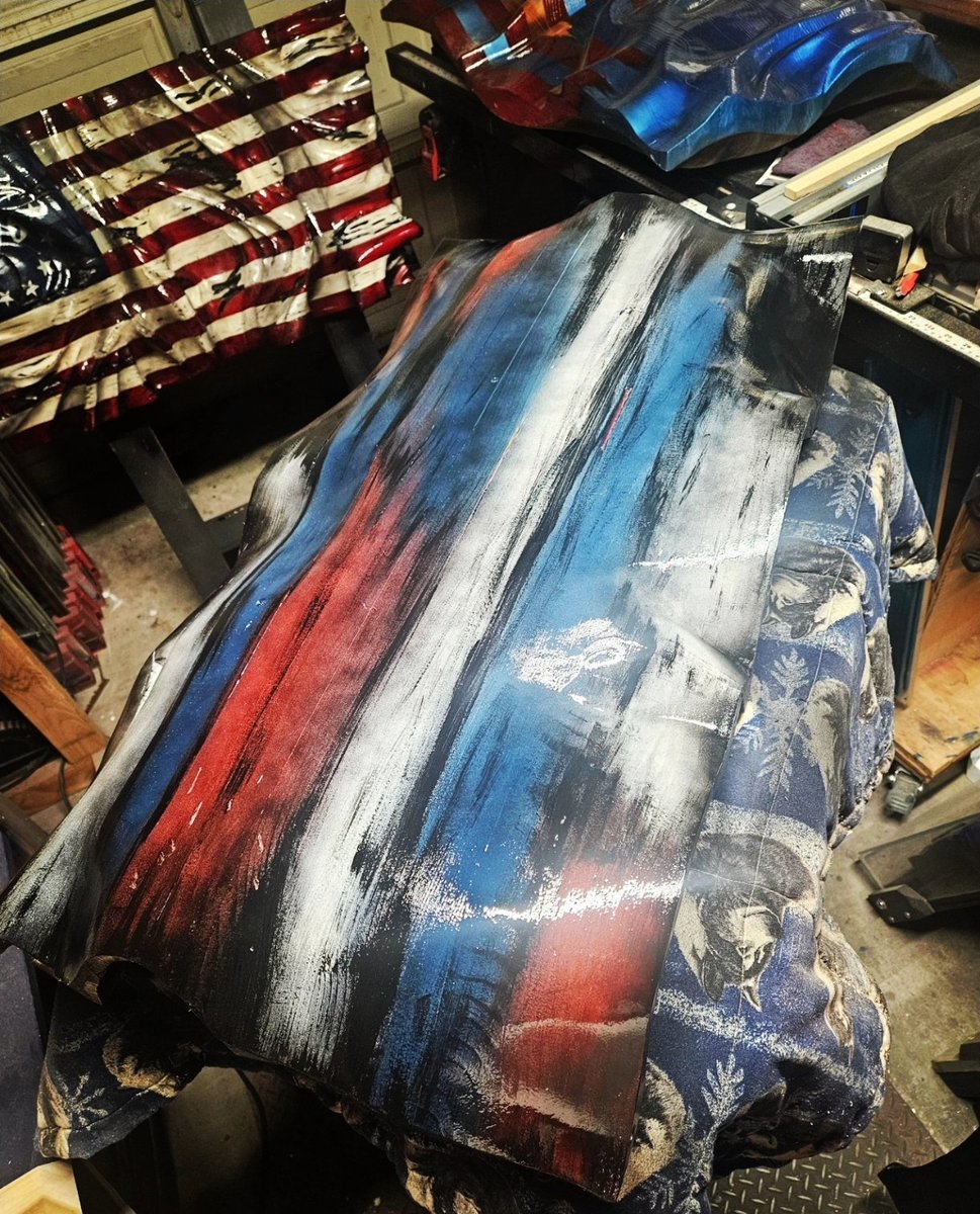 RobRivera524208's tweet photo. Even the back sides get treatments.
@jf_anon
HardkraftedDesignz #oneofakind #woodflags
#madeintheusa
▪︎
https://t.co/8oxEJI5xw6
▪︎
#carvedflag #wavyflag #woodworking #woodsculpture #woodflag #wood #woodcarving
#thinblueline #thinredline #army #navy #airforce #marines #coastguard #spaceforce