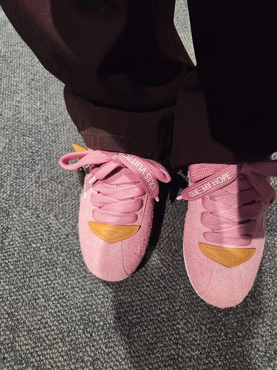 Post by j-hope ♡ on X: 🤍