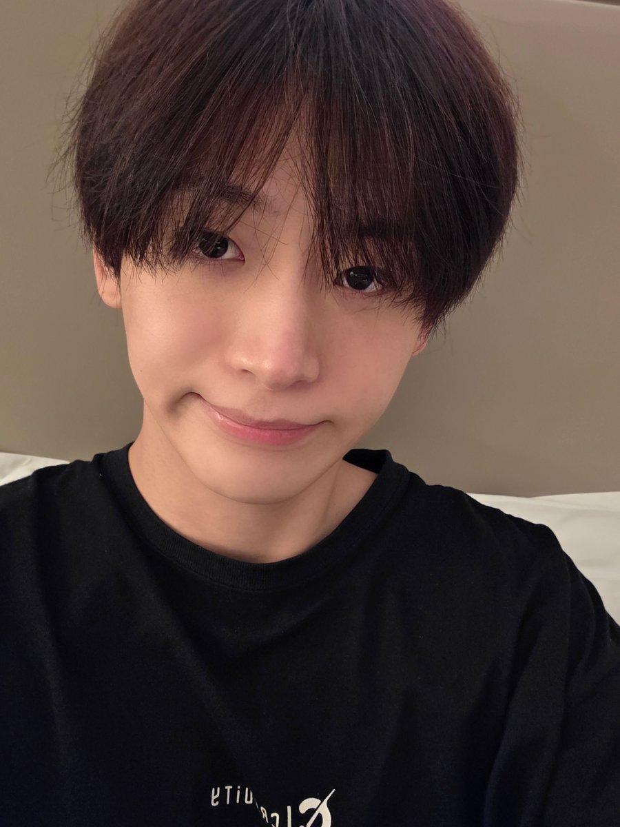 잘생기면다엿노~.. 쌱알 
😐😐😐😐😐😐😐😐😐😐😐