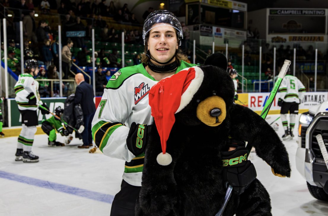 PARaidersHockey's tweet image. Bring your teddy bears, toques and mitts to the Art Hauser Centre on Saturday, December 13th for our teddy bear toss game against the Lethbridge Hurricanes!

TICKETS: sasktix.evenue.net/cgi-bin/ncomme…