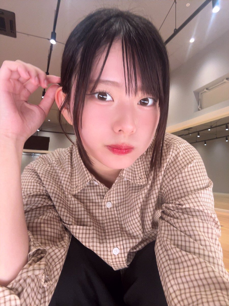 KAWAIILABSOUTH #澤村いろは 16歳 熊本県出身 (いろちゃん▪️ろぱ