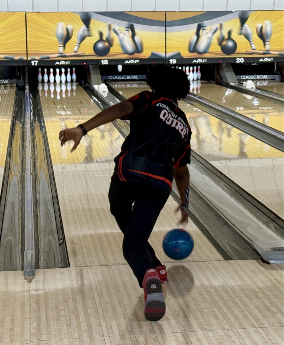 ETHSports's tweet photo. Boys 🎳 beats New Trier in ALL 3 games and wins the series 3639-3438 with a season high 202.2 team average‼️
High Series - Shane Asbra 668!!
High Game - Dylan Quire 252!! https://t.co/nfarhRsk38