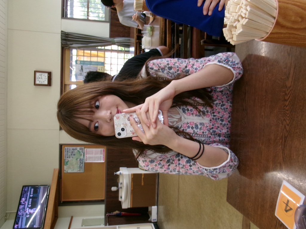 2 古川・廣瀬(電通)組

中大舞研の高身長イケメンといえばのベンツさん💃綺麗なホールドと素敵な笑顔でみんなをメロメロに❣️中大舞研に突如として現れたモダンの知識量半端がないスーパーパートナーのかれんちゃん！その瞳には皆んなが虜に👀
ビックカップルの2人が織り成す美しいワルツを見逃すな！
