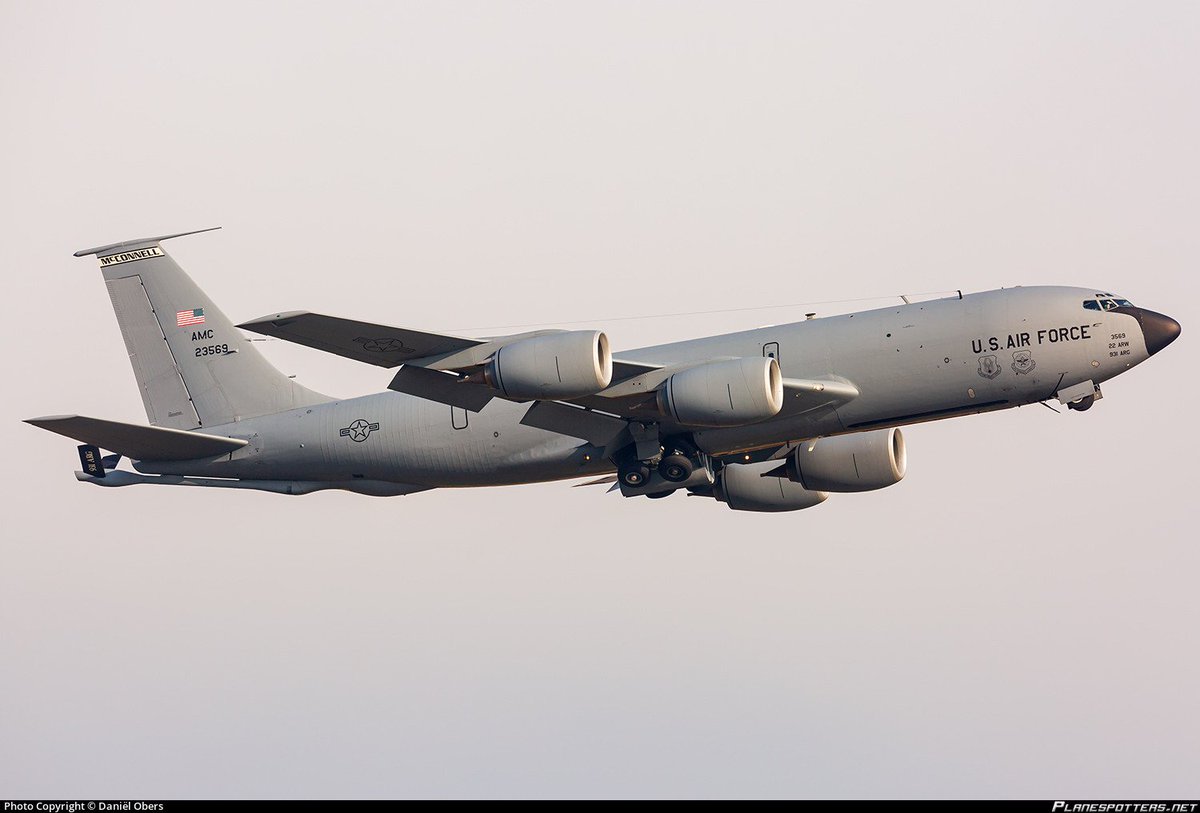 FlconEYES's tweet photo. Found a caribbean PIRATE in my range!!!
GASPARILLA!!!🏴‍☠️

PIRAT46 | 62-3569 | AE066E #USAF | https://t.co/GT77DHPug6
Boeing KC-135R Stratotanker (717-148)

#AvGeek #ADSB #planespotting #4Dec https://t.co/qW22rqJFVv