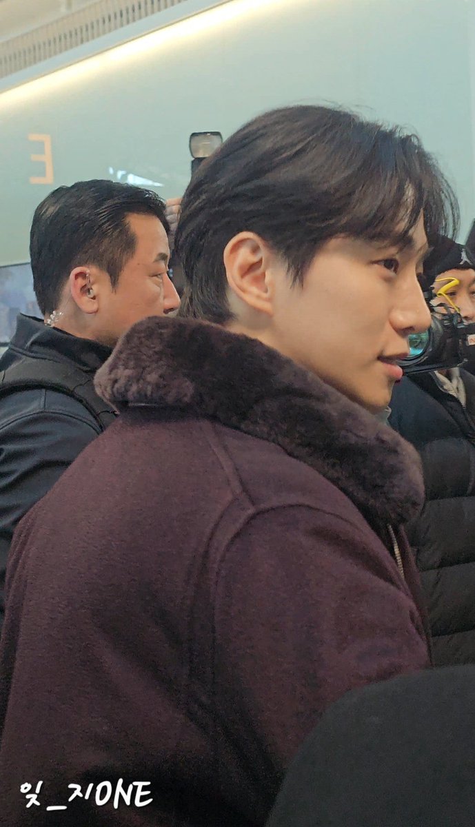 2025  1205 
인천-가오슝
#이준호 #LEEJUNHO #JUNHO 
#ジュノ #李俊昊 #AAA