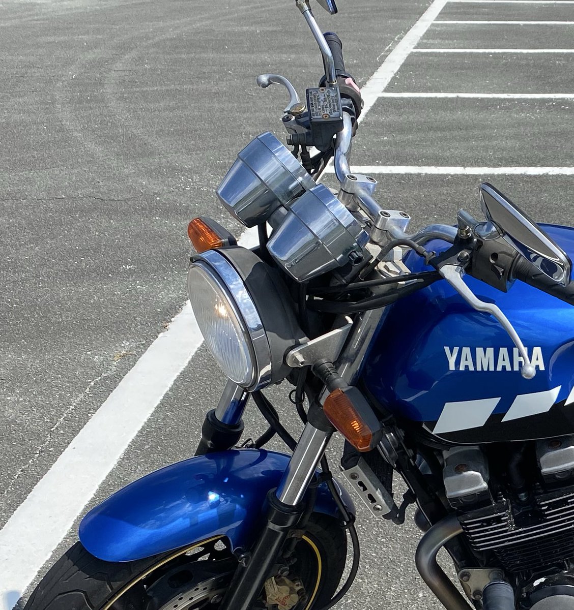 _Iceman_7's tweet photo. ひとつ自分の中で区切りをつけた。
15年ほど所有したバイクを売りに出した。
寂しいけども、色々な所へ乗って行けて良かった！
次の所有者のところでしっかり走ることを願ってます！ https://t.co/3zfP4myAQU