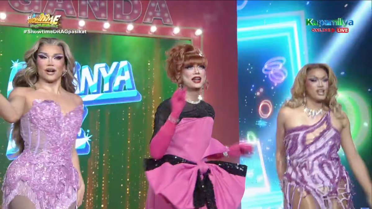 KapamilyaTFC's tweet photo. #1ts6iving DRAGPASIKAT on #ItsShowtime! 👑💖
@itsshowtimena
#Happy16thAnniversaryShowtime #ShowtimeDRAGpasikat #ViceGanda #PreciousPaulaNicole #ViñasDeluxe #ArizonaBrandy #MintyFresh #Matilduh #HanaBeshie #VhongNavarro #JhongHilario #JugsJugueta https://t.co/Jl0gZf3lwx