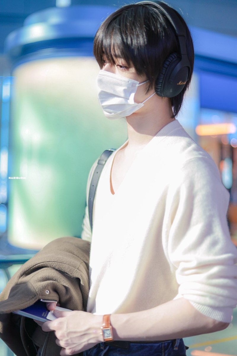HARIBeOm_313's tweet photo. εïз 251205 εïз ICN🛫

#투모로우바이투게더 
#범규  #BEOMGYU #TXT_범규
#TXT #TOMORROW_X_TOGETHER #ボムギュ https://t.co/5xlgxE7Jjn
