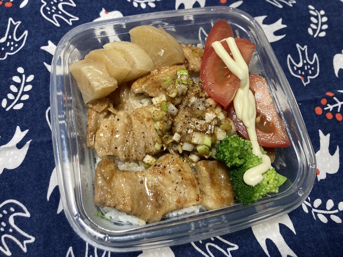 000__ooo__000's tweet photo. 𓃟
#以蔵飯
#昼ごはん https://t.co/BAuEPjrFUE