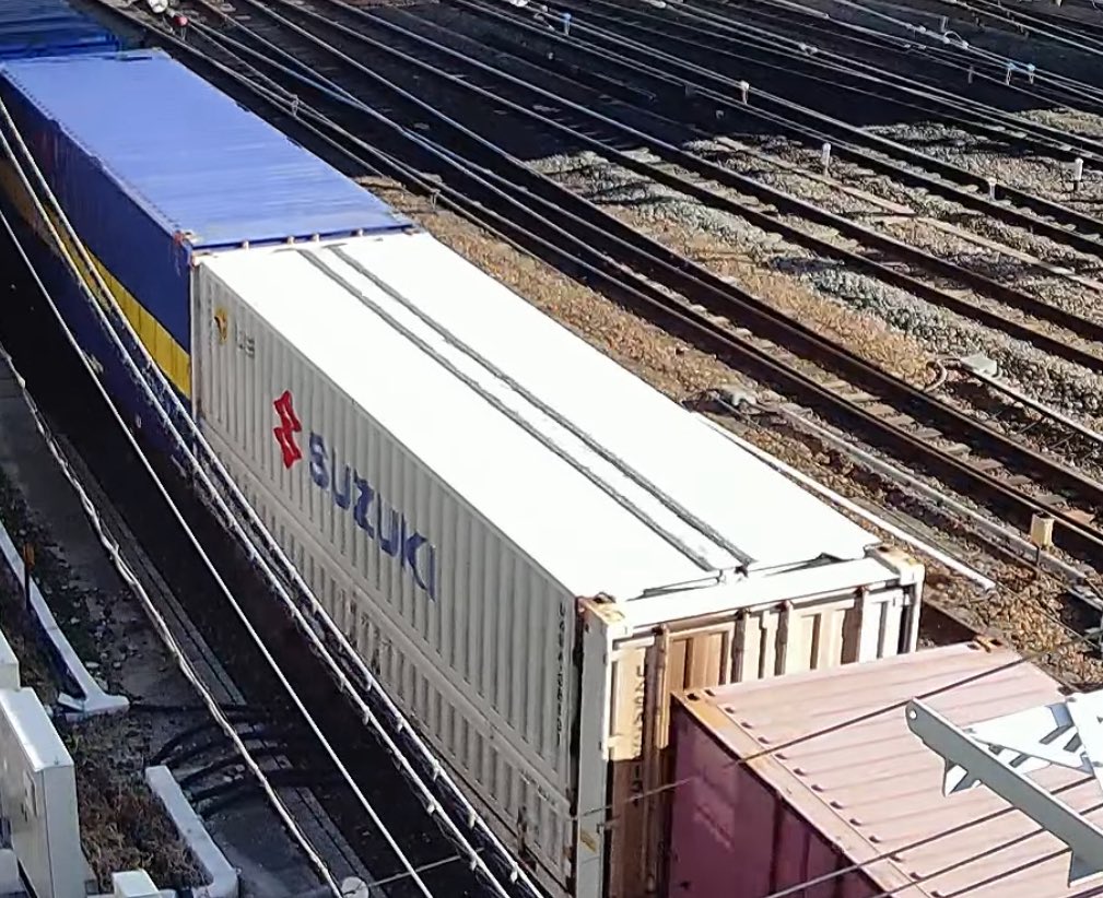 5070レ 13:56京都通過 ディーラインUV54A-38058(吹田発) 西濃運輸U54A