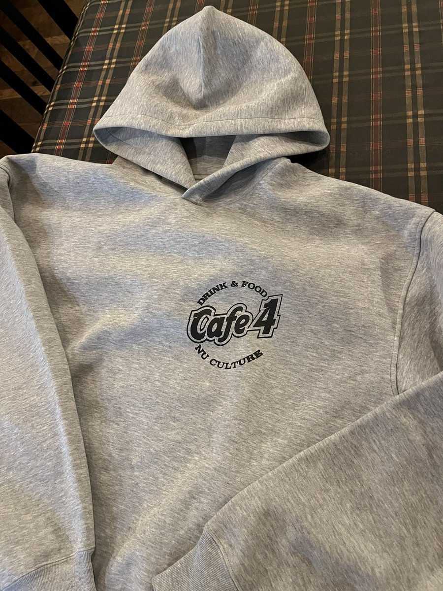 Cafe4_kasuga's tweet photo. 古着にcafe4プリント
#cafe4 #ウキウキ髭メガネdiy https://t.co/fwXY6E4fBs